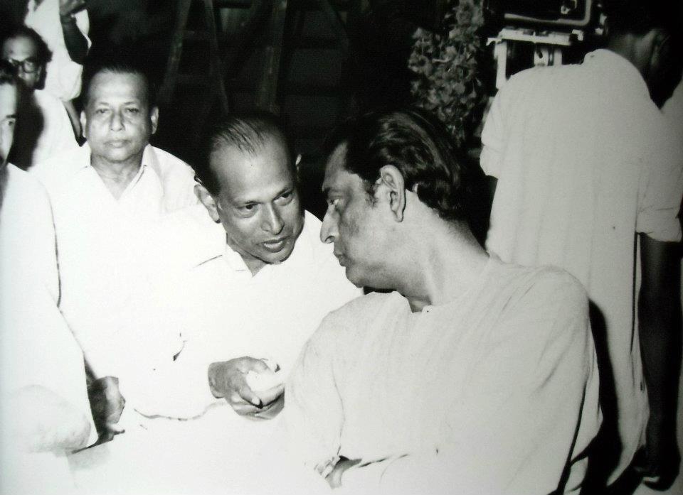 Tapan-Sinha-and-Satyajit-Ray